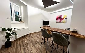 Palackého Lobby Apartment